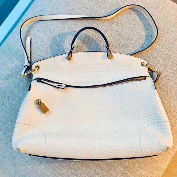 💸SOLD🔥FURLA Piper Leather Satchel Ladies Bag - Picture 4 of 8